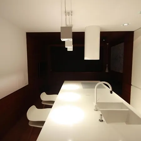 公寓 Modern & Resto *